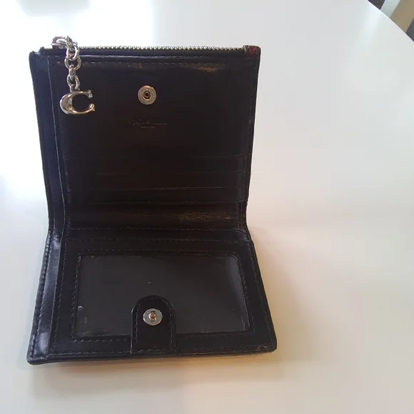 Coach Dual-Tone Red and Black Wallet - Picture 4 of 5